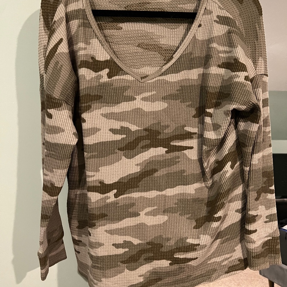 Army tshirt sweater